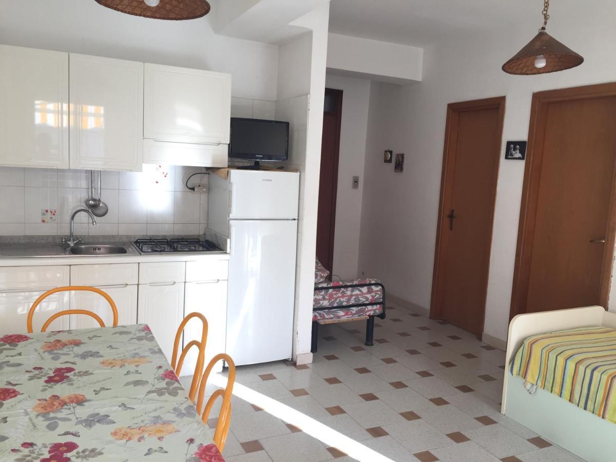Le Zagare Apartments SantʼAlessio Siculo Eksteriør bilde