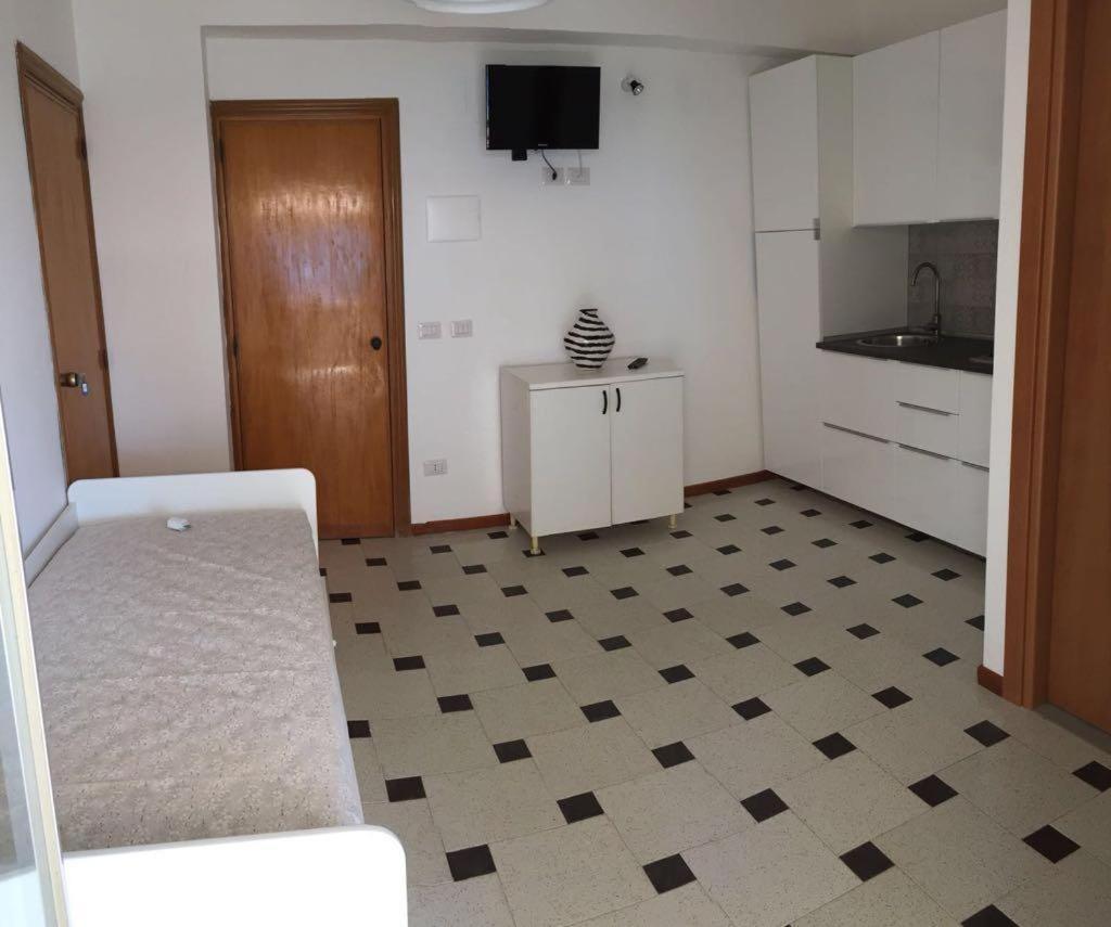 Le Zagare Apartments SantʼAlessio Siculo Eksteriør bilde