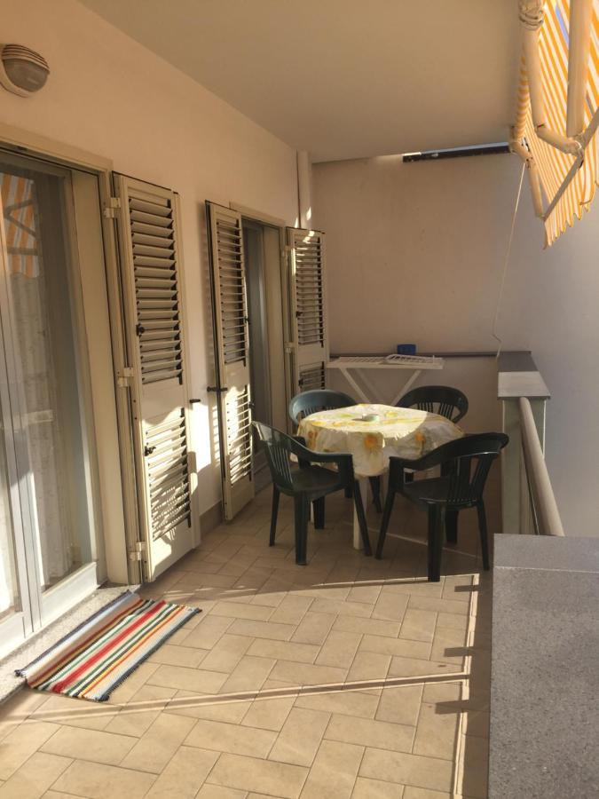 Le Zagare Apartments SantʼAlessio Siculo Eksteriør bilde