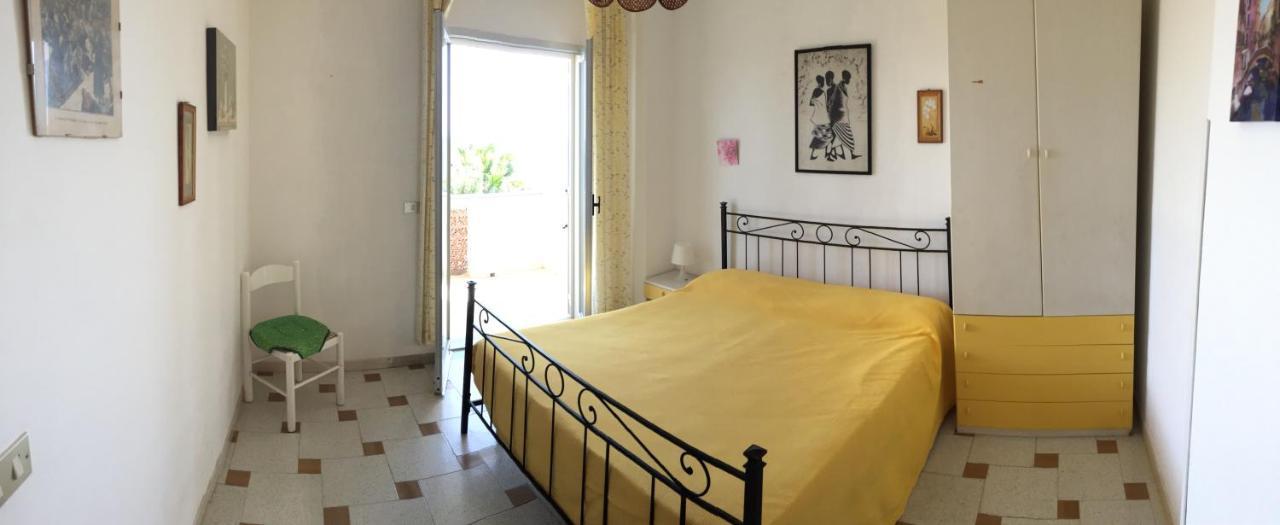 Le Zagare Apartments SantʼAlessio Siculo Eksteriør bilde